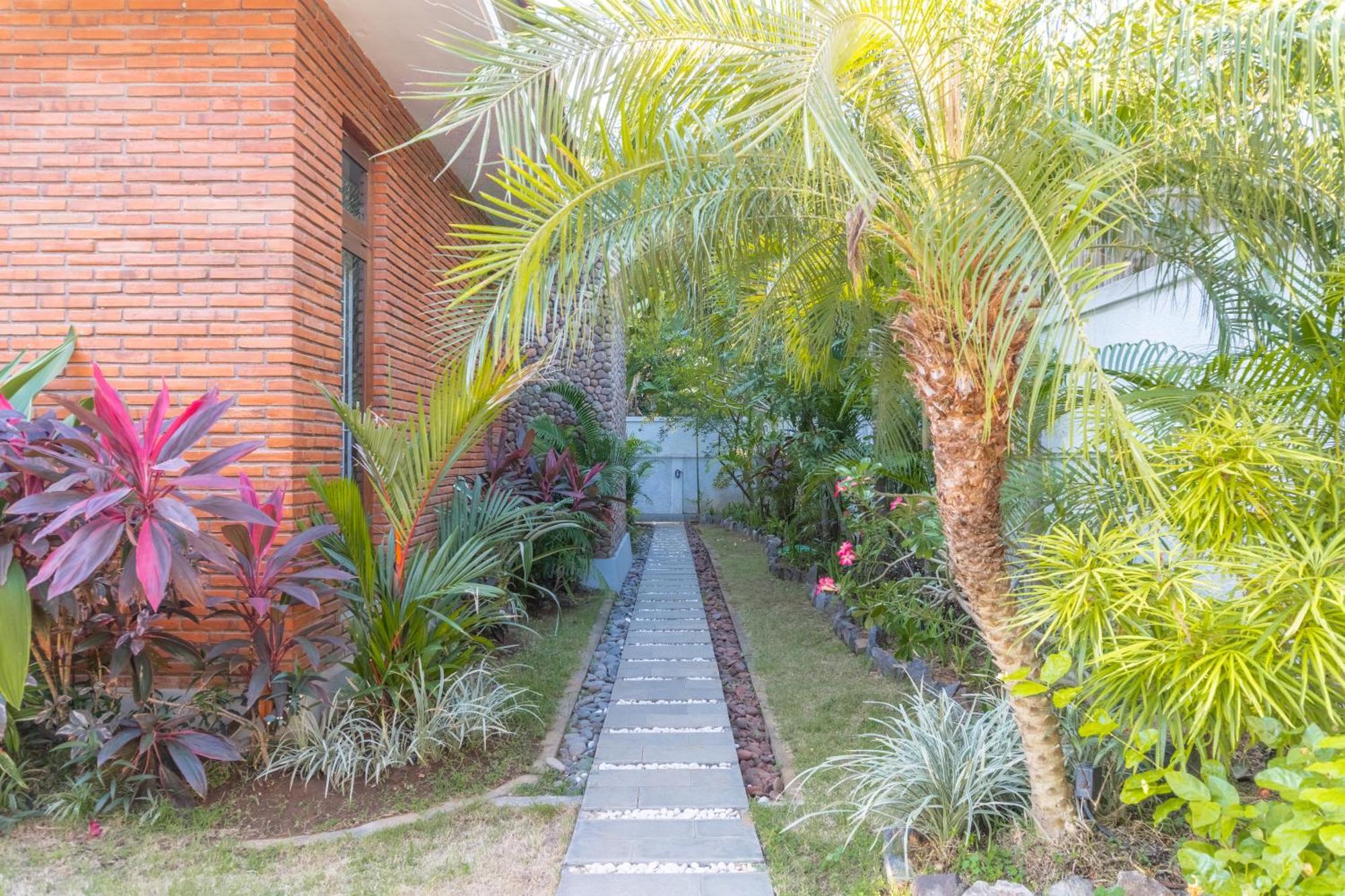 Dani Private Villa - 2Br Private Pool Villa In Tejakula North Bali Gretek Esterno foto